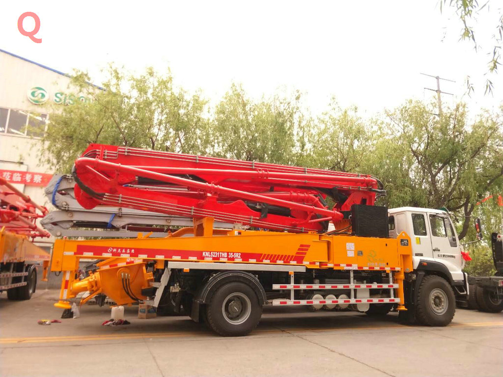 天泵，小型泵車，小型混凝土泵車