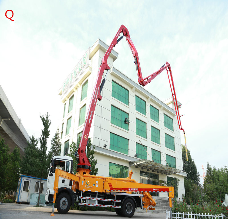 天泵，小型泵車，混凝土泵車、小型混凝土泵車