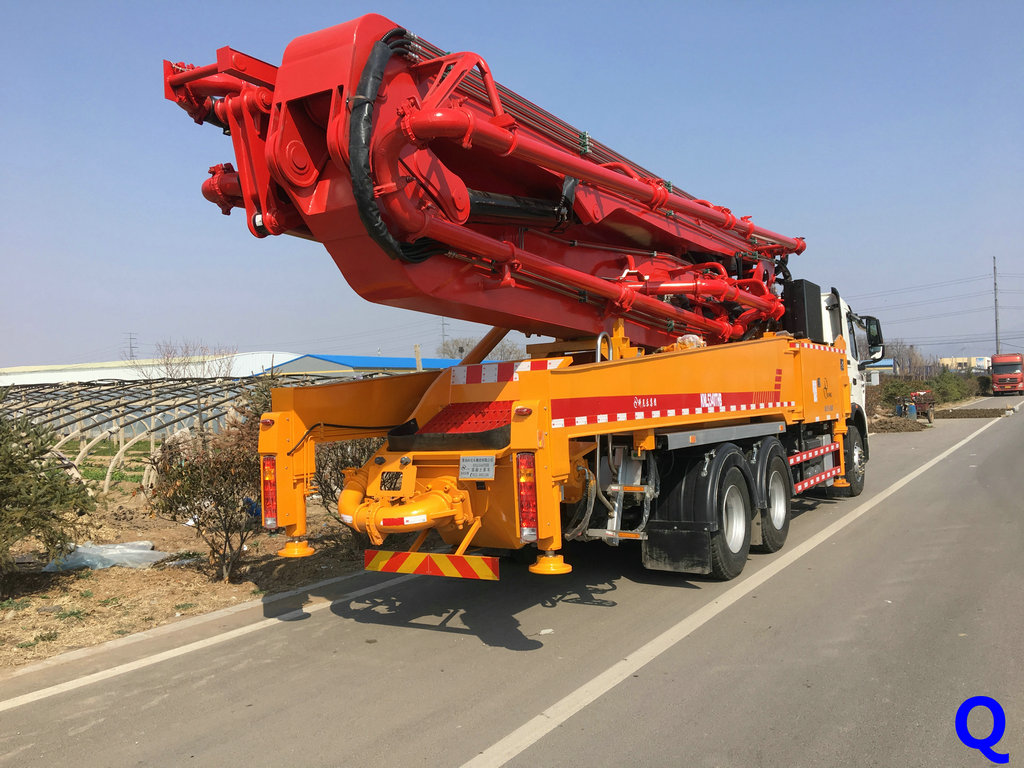 小型混凝土泵車，科尼樂(lè)，小型泵車，天泵