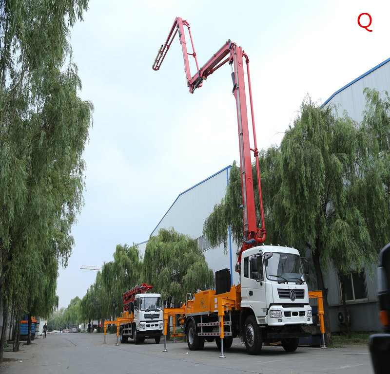 小型混凝土泵車(chē)，天泵，小型泵車(chē)價(jià)格